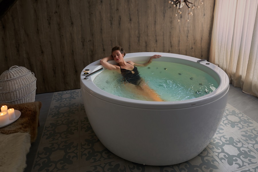 Aquatica Hydromassage Bathtubs Our migration to 220V Hydromassage Systems